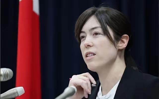 不出意外，果然被我猜中了！日本不怕中国制裁，不怕经济下滑，原来打的是转移国内矛盾