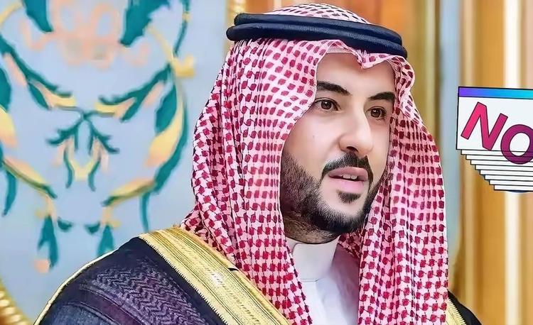 沙特继卡塔尔之后也跪了。
沙特阿拉伯外交部21日晚发表声明说，沙特方面已通知伊朗