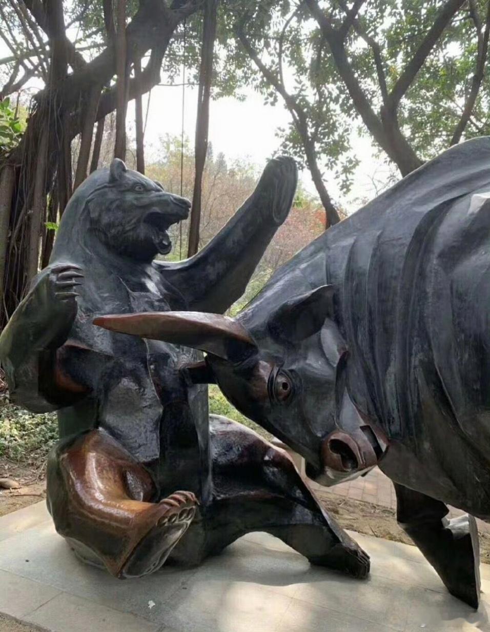 每天都活在恐惧中～～～ ​​​