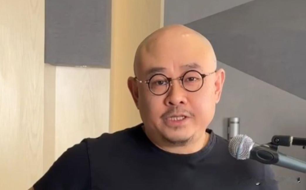 听刀郎演唱“船工号子”，是否要请一位神秘嘉宾？
近段时间刀郎在网上的热度非常高，