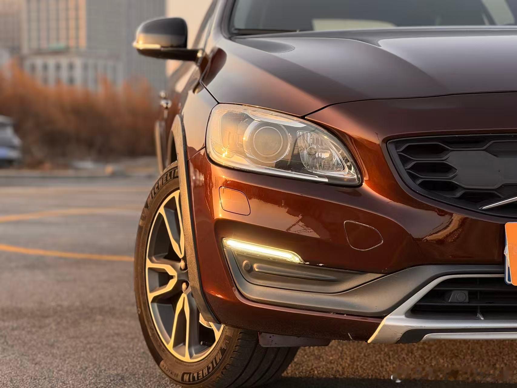 马力玩聚老马在路上 7万块就能买到的小众四驱旅行车沃尔沃V60CC2.5T全时四