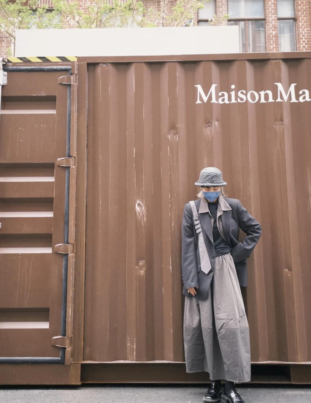 右滑见到了Hachi！王悦伊！！！
被回复了！
被点赞了！
女孩子真的太美好了！