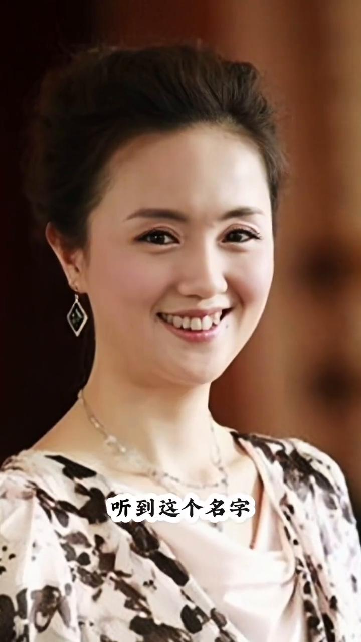 "国民媳妇"朱媛媛。
万万没想到朱媛媛和辛柏青从校园到婚纱，从落寞到辉煌，两人始