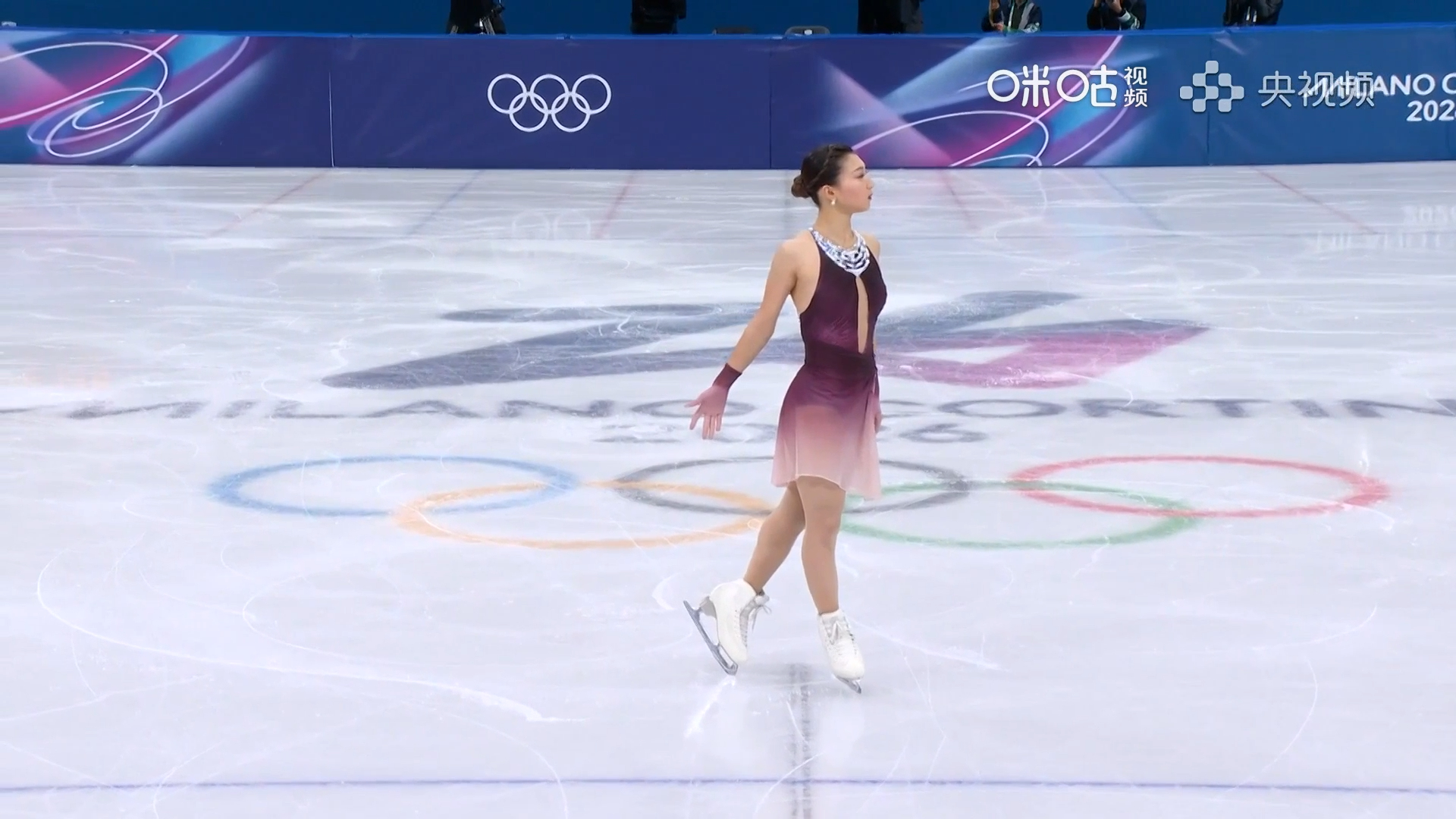 #坂本花织团体赛自由滑第一##坂本花织哭了#花滑团体决赛女单自由滑，日本选手坂本