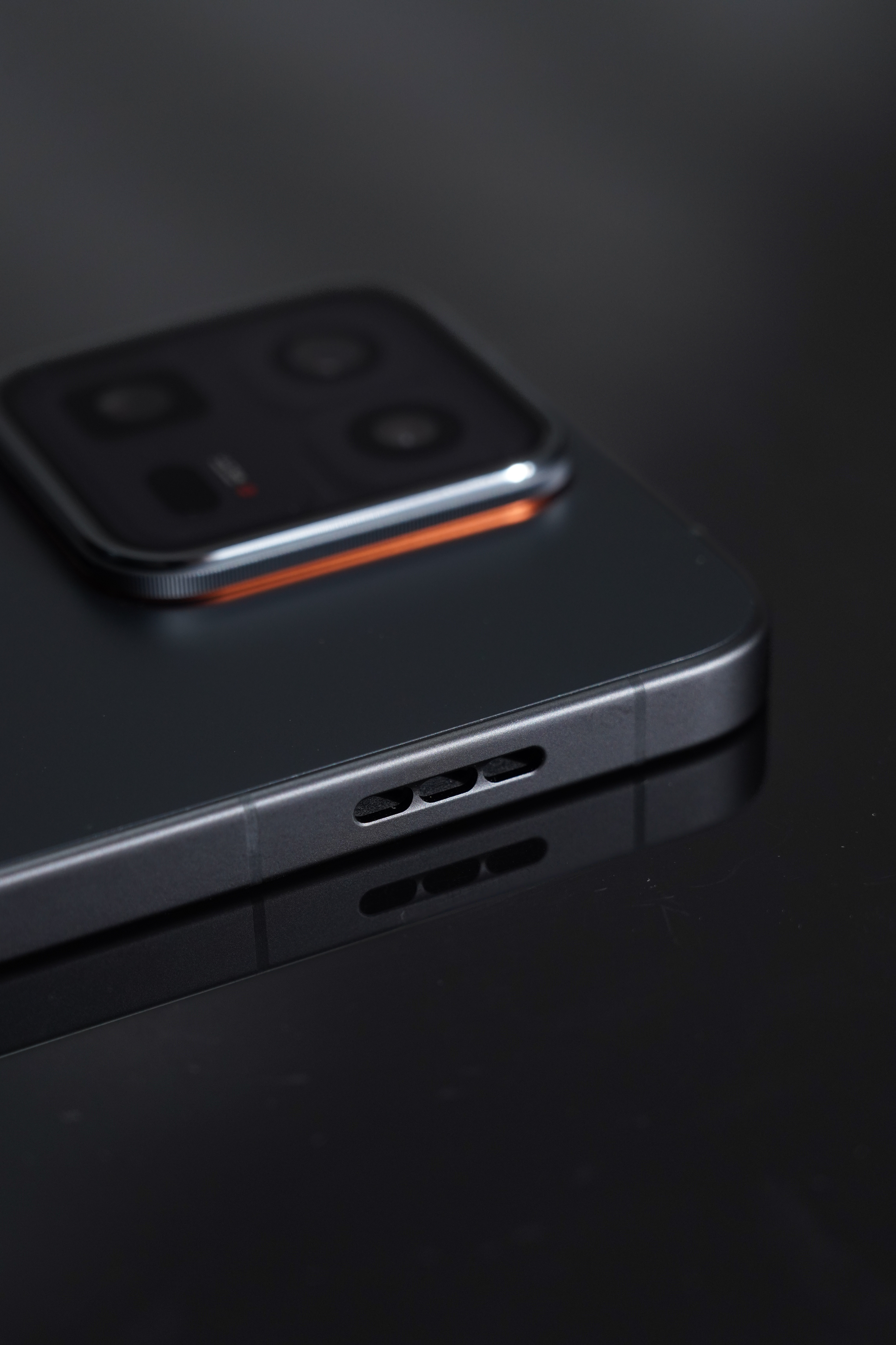 突然发现给iQOO15 Ultra拍的图还没发！有一说一，这是迄今我见过最具能量