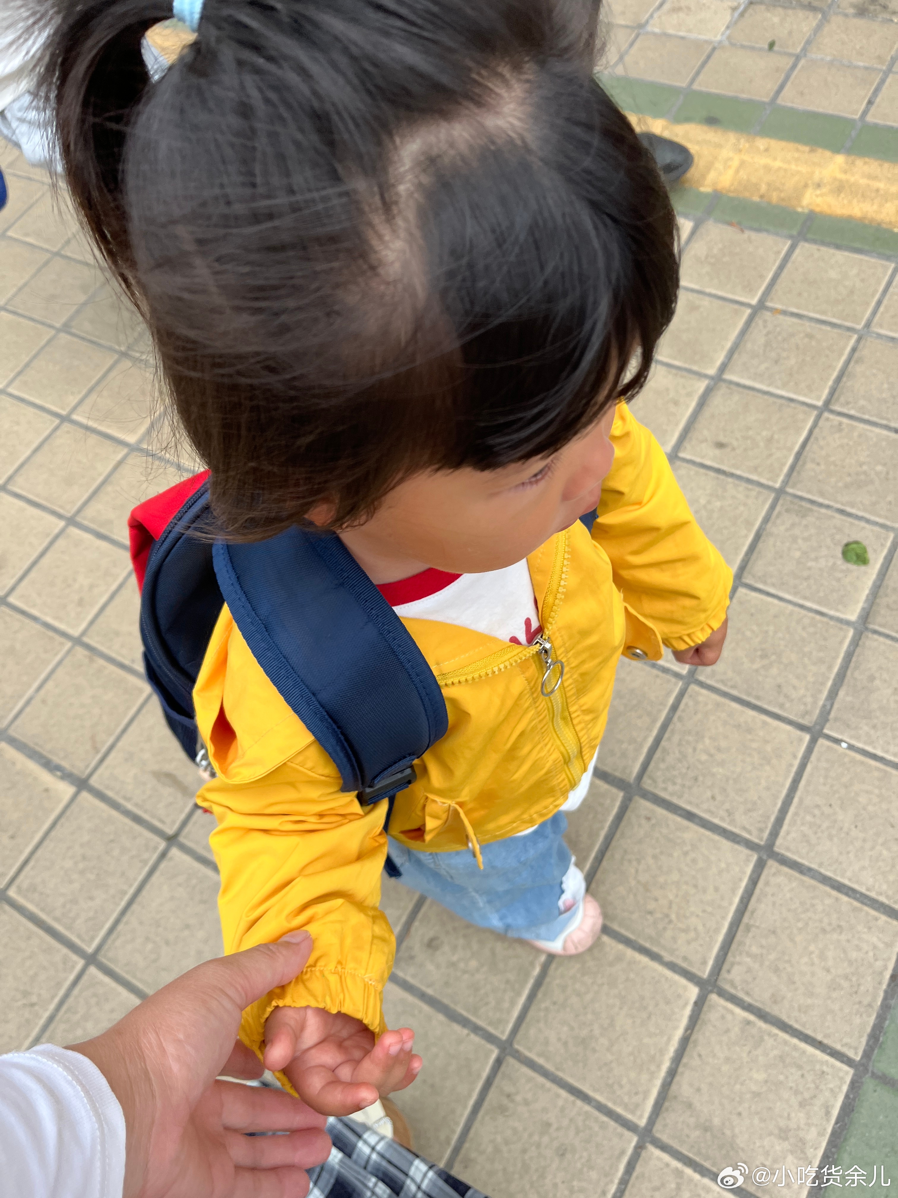 送了，很顺利。曝李兰迪被店员吐槽要折扣明星就不可以问吗？ 