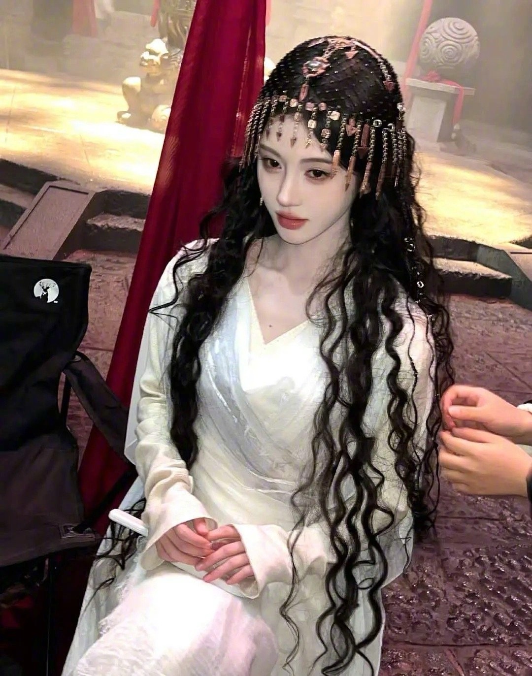 鞠婧祎这套异域风造型怎么样，给打几分？鞠婧祎 ​​​