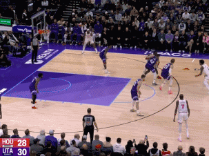 火箭面对爵士的“复仇”，阿门第一个拒绝！
北京时间12月2日，火箭背靠背与爵士二