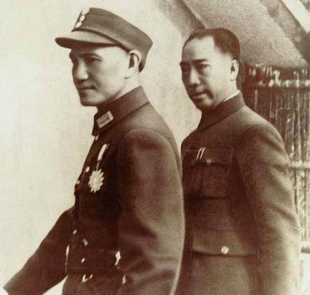 戴笠并非军统局长，那么军统局长究竟是谁？七任局长中有三位葬于八宝山！
1935年
