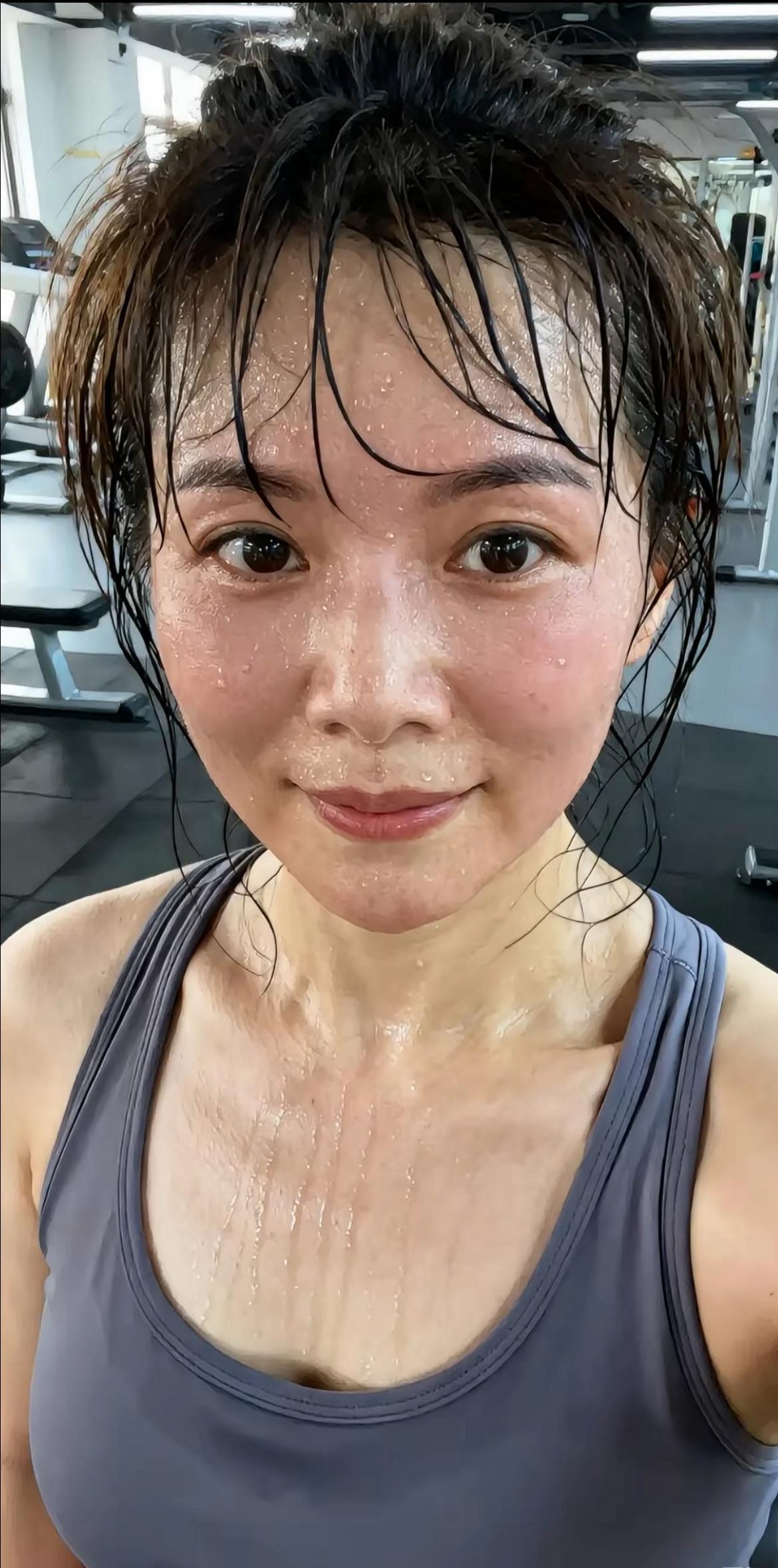三十三肺癌晚期，已经四年了。这次复查结果稳定，我终于能够喘口气了。 
还记得四年