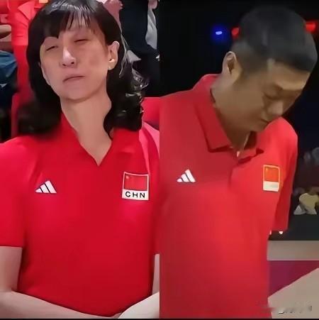必须这个阵容才能世界冠军，加上一个领队，赖亚文同志。