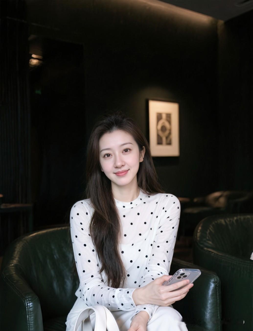 以为嫁给
爱自己的人就稳了？
错！
爱是基础，
但不是全部。
日子是柴米油盐，