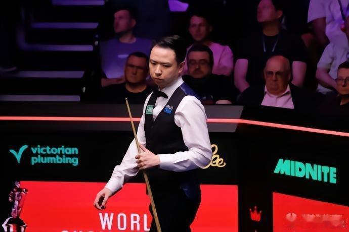 斯诺克世锦赛肖国栋3比13墨菲 斯诺克世锦赛：肖国栋3-13速败墨菲，无缘8强。