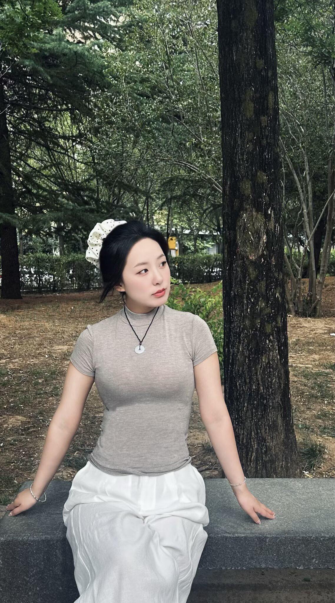 怎么这个六月吹来一阵清风