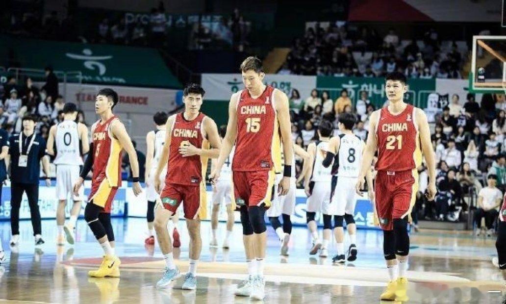曝中国男篮输韩国后开会2小时耻辱纪录，中国男篮首次对韩国两连败；14分平对韩国最