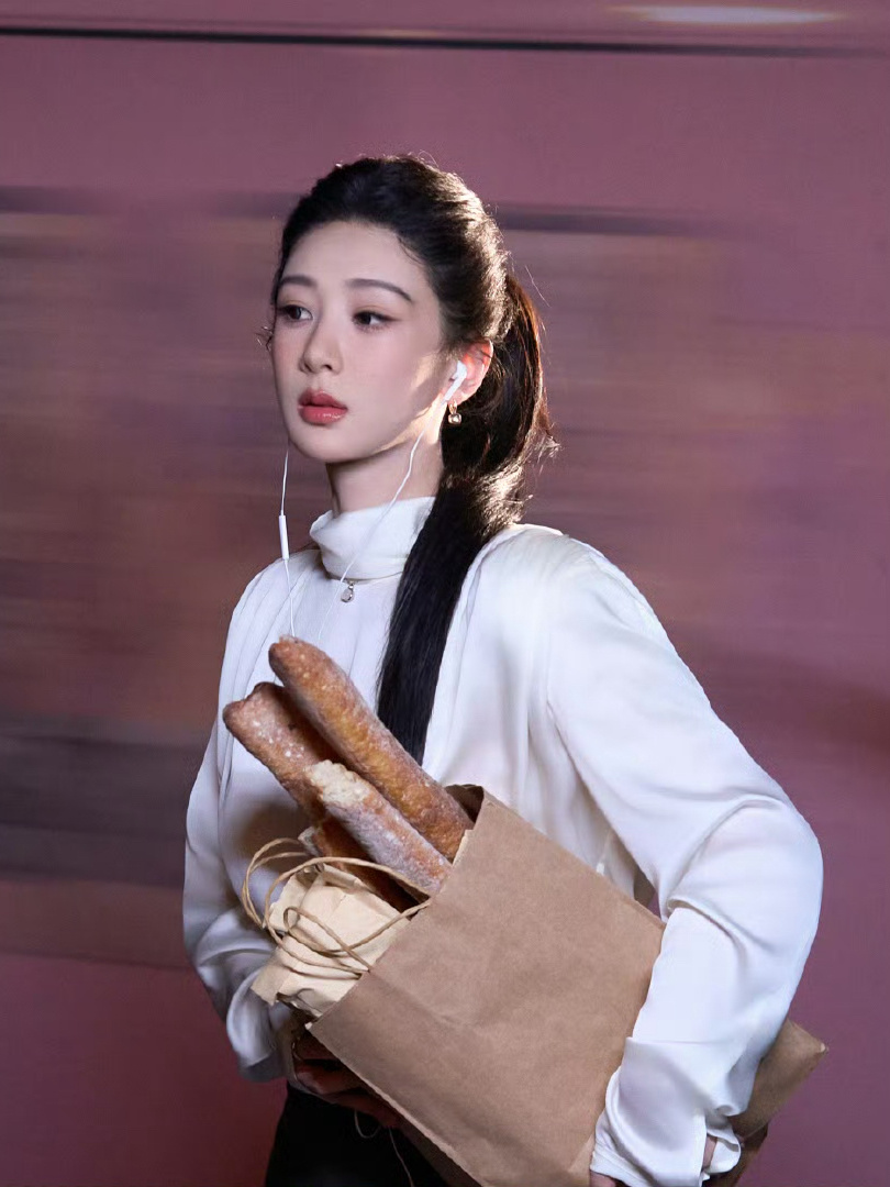 杨紫杨紫李祯yz杨紫家业万物想你不及我心念你，万物喜你不及我心悦你