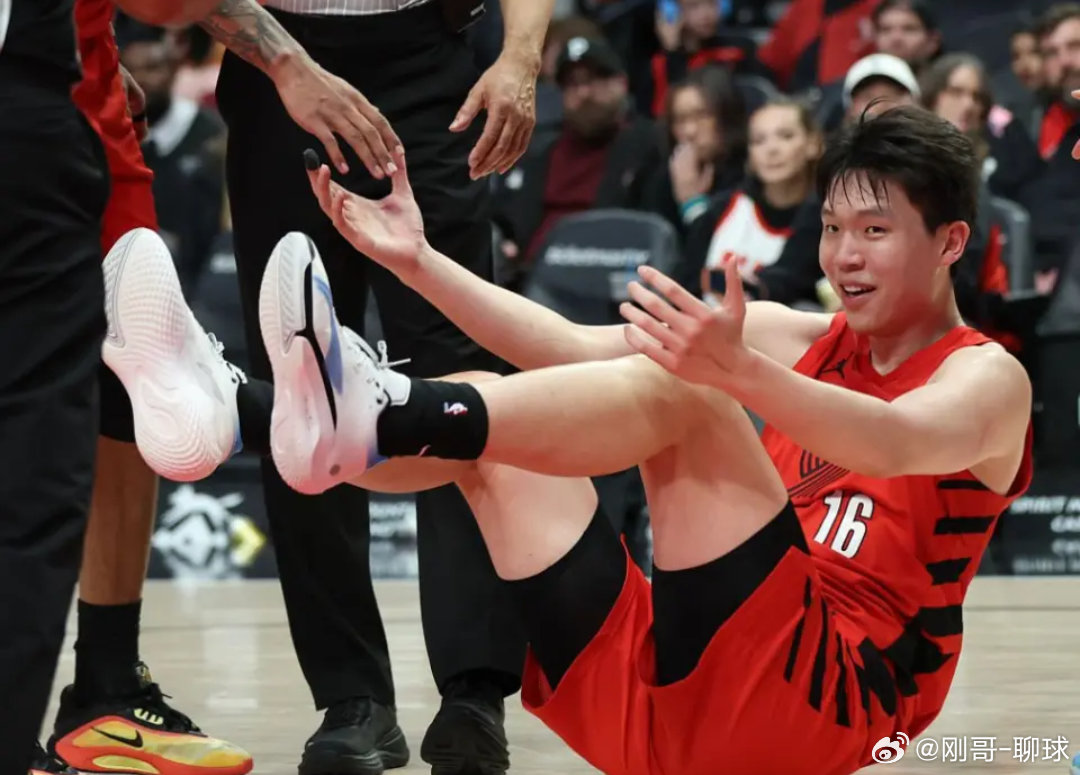 NBA官宣：杨瀚森对阵奇才技术犯规撤销，生涯首T清零杨瀚森杨瀚森技术犯规被撤销 