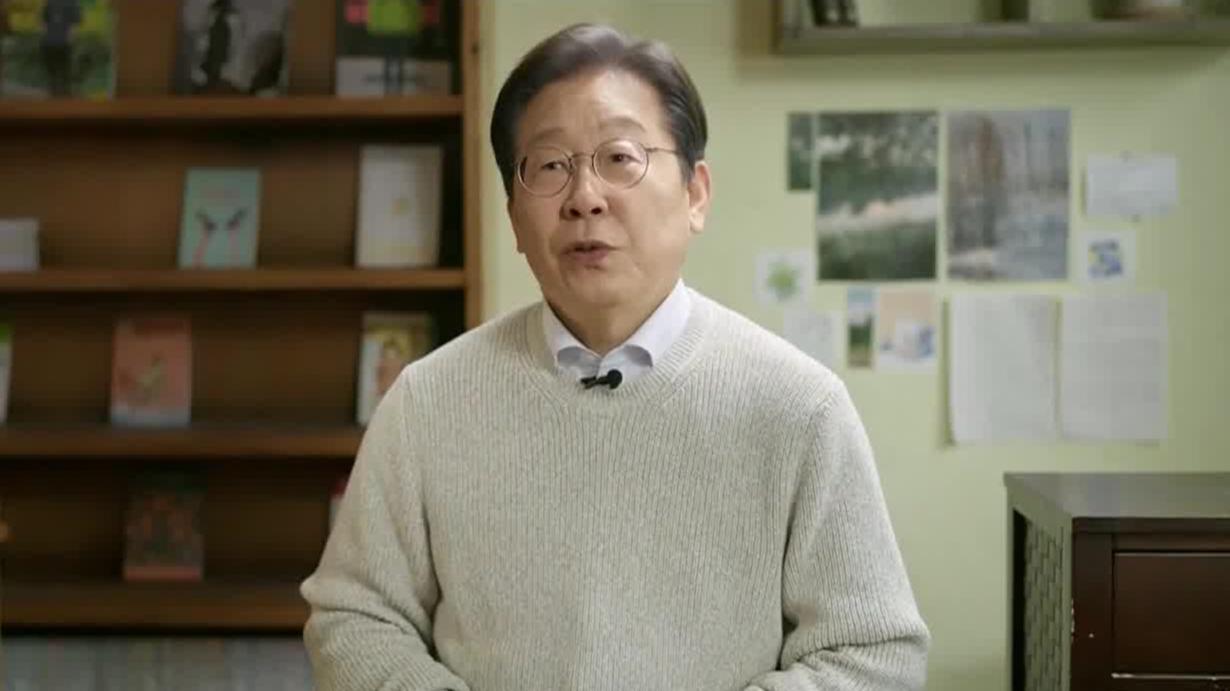韩国股市芯片板块集体大跌之际，首尔主动释放重磅外交信号！

韩联社传出消息，中国