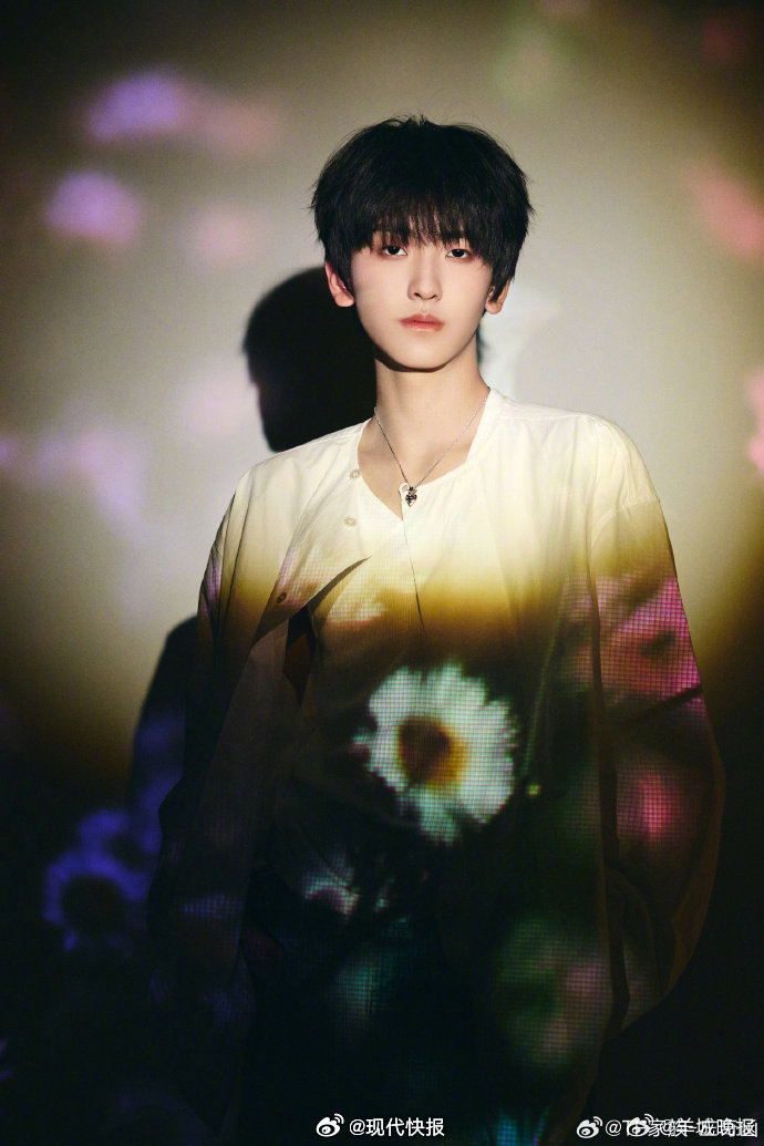 【#我们的少年时代2超6.8万人预约李马克解约退团##席瑞喊话李荣浩##李马克退