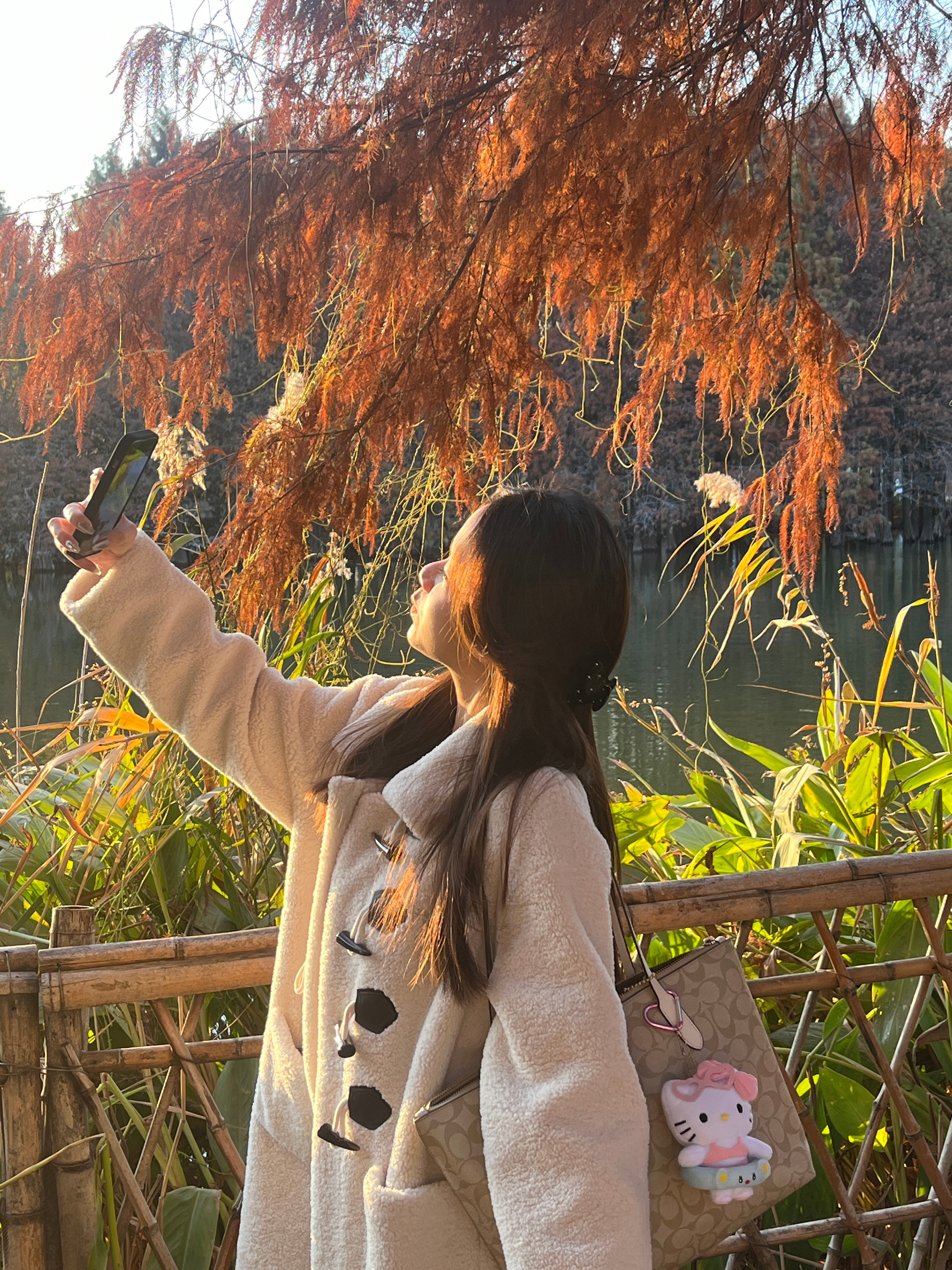 脸真越来越圆了会在夏天前瘦回去的吧瘦不回去的话..当我没说[睡] 