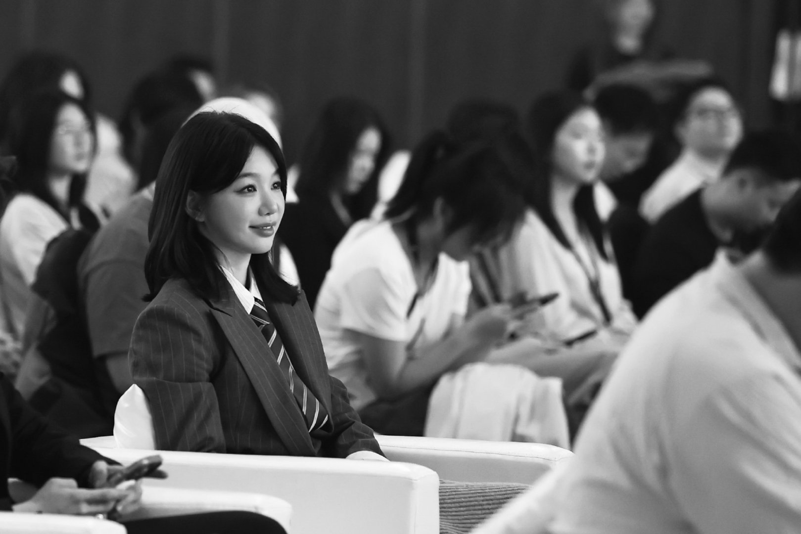 徐梦洁 xmj 徐梦洁暗处 🌈徐梦洁沈曼你是常年不败的花，温暖四季的光”  ?