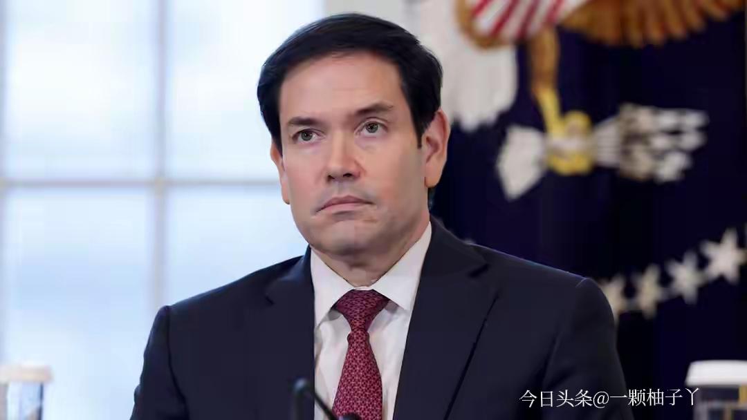 美国前佛罗里达州众议员戴维·里维拉，因涉嫌未经登记就为委内瑞拉总统马杜罗秘密游说