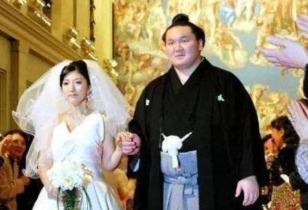 在日本，丰田家族的名字就是财富的代名词，2021年，这个家族的太子爷丰田大辅做了