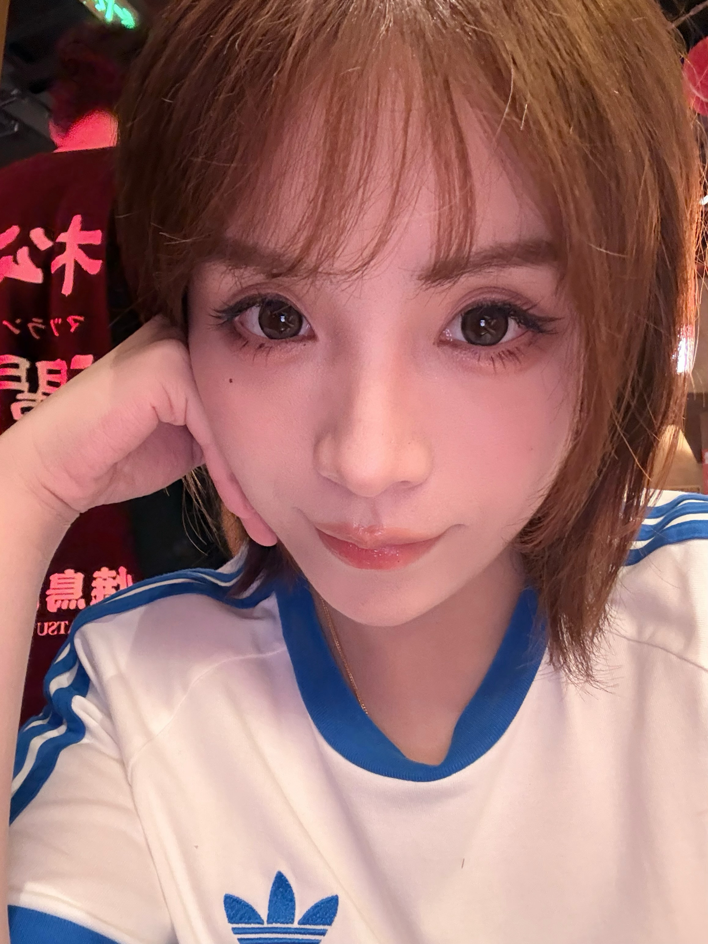我不知知有刘海的我为什么要打一个高眉弓我决心以后不要刘海 姐妹们谁支持谁反对 