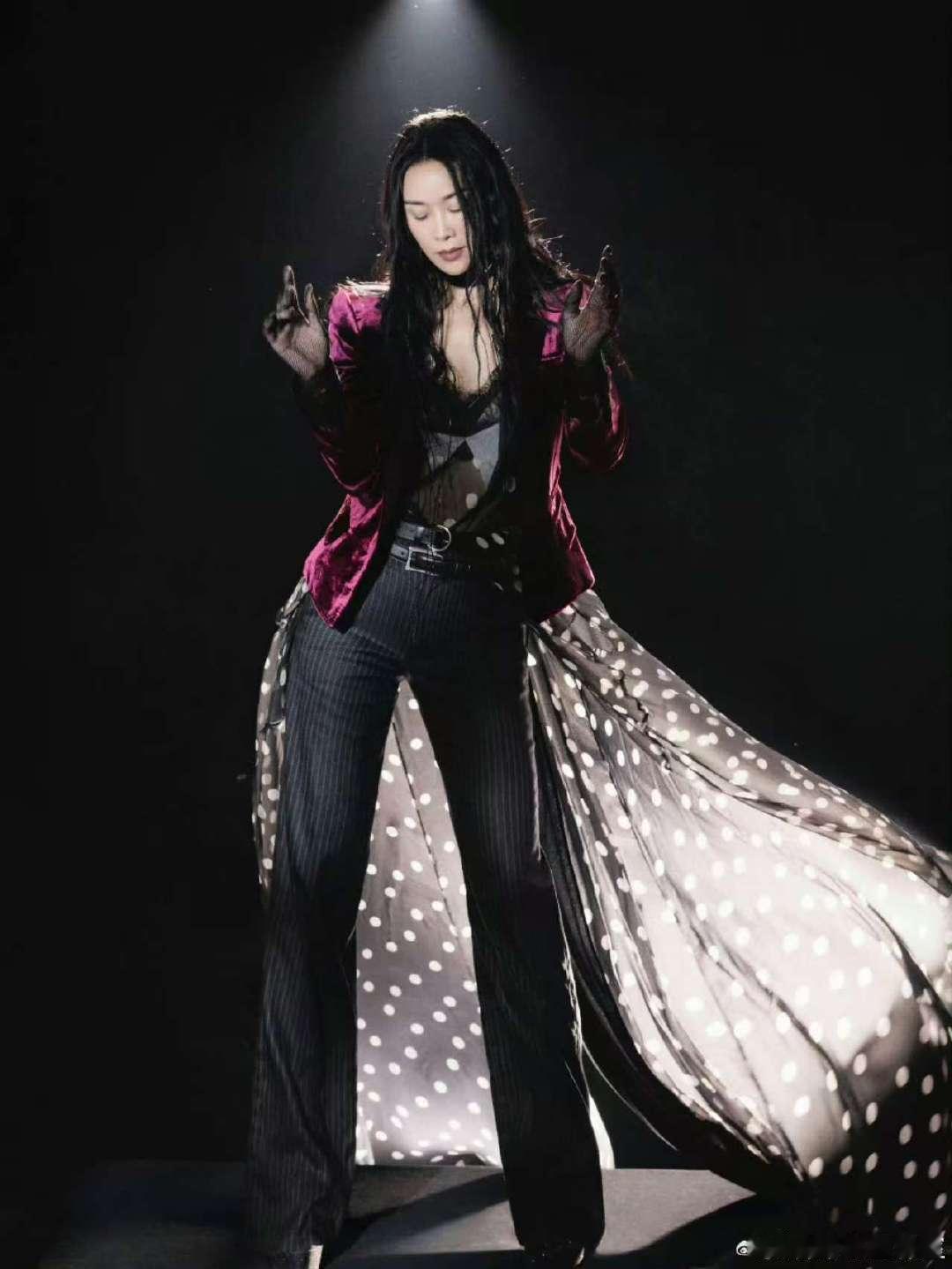 那英那英官宣披荆斩棘2026召集人 声生不息直播歌手线下报名 + 披荆线下录取同