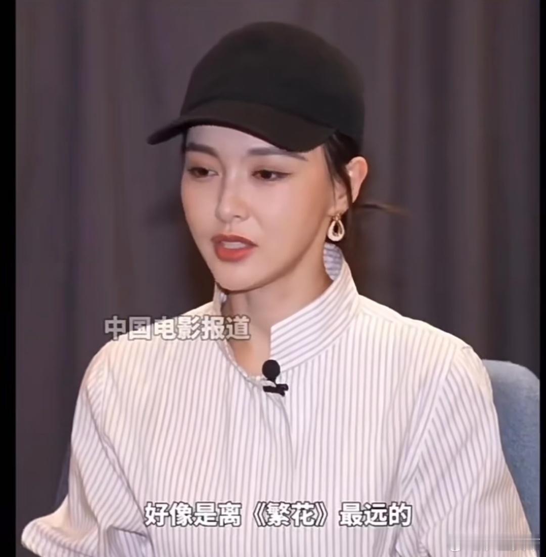 好多隐藏的衣服待揭晓，你到底穿这些衣服干什么去了？偷偷告诉我。[苦涩][苦涩] 