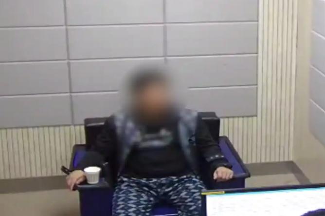 “恋爱一年多，女友竟是我二十多年的好兄弟？！”5月24日报道，浙江，一男子托好友
