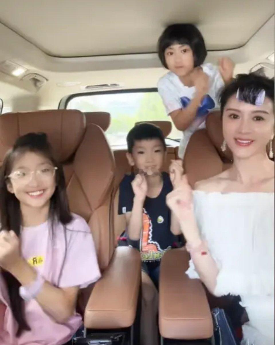 《西游记》最美的孔雀公主，孩子没遗传到她的好基因呀！ ​​​