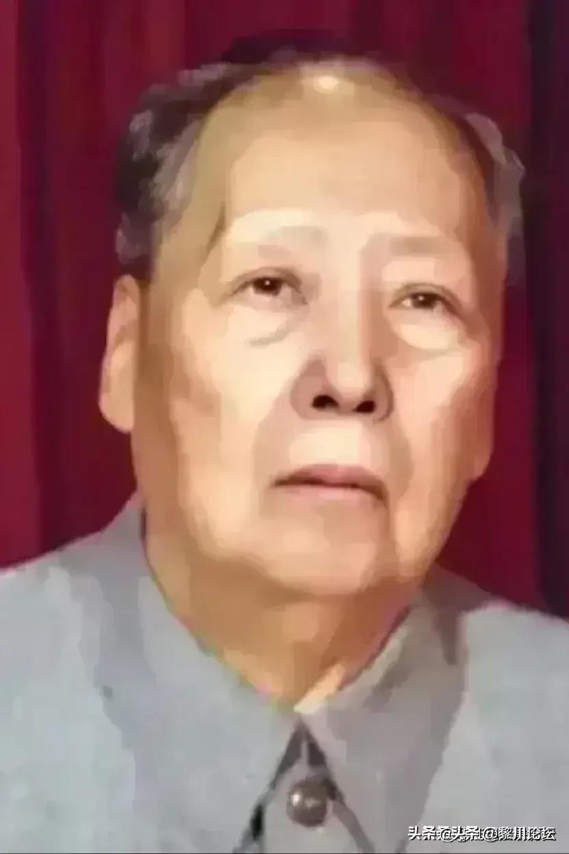 老人家逝世已经50年了，一些公知诋毁他50年。但他们越是诋毁抹黑老人家，我们越深