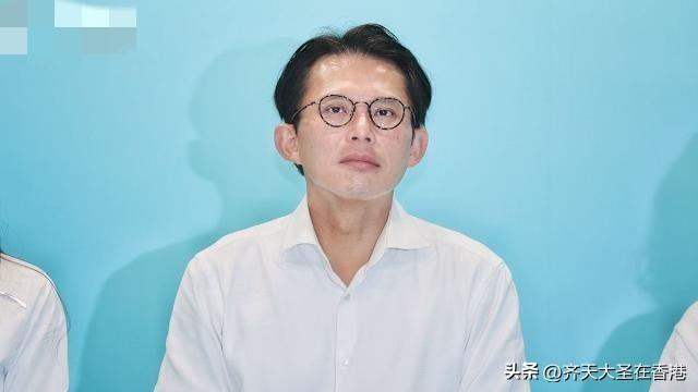 呛镜周刊「垃圾媒体」获判免赔, 黄国昌狠酸：法院认证!

民众党主席黄国昌于11