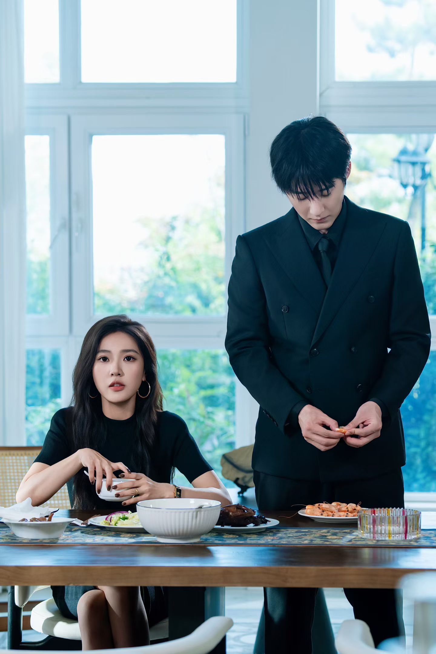 吻你在黑白之间赵振栋袁雨涵定档11月11日 ​​​