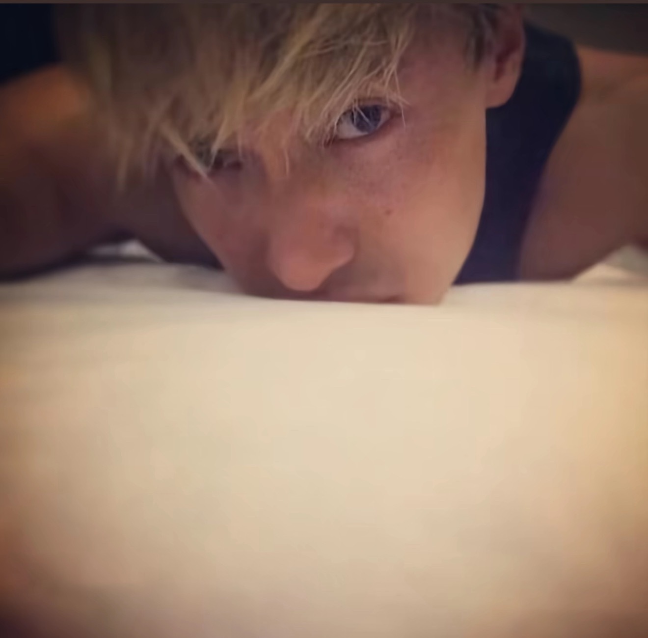 王传君臣妾此身从此分明了王传君早期颜值也太顶了吧，齐溪还是吃的太好了🥹！ ​​