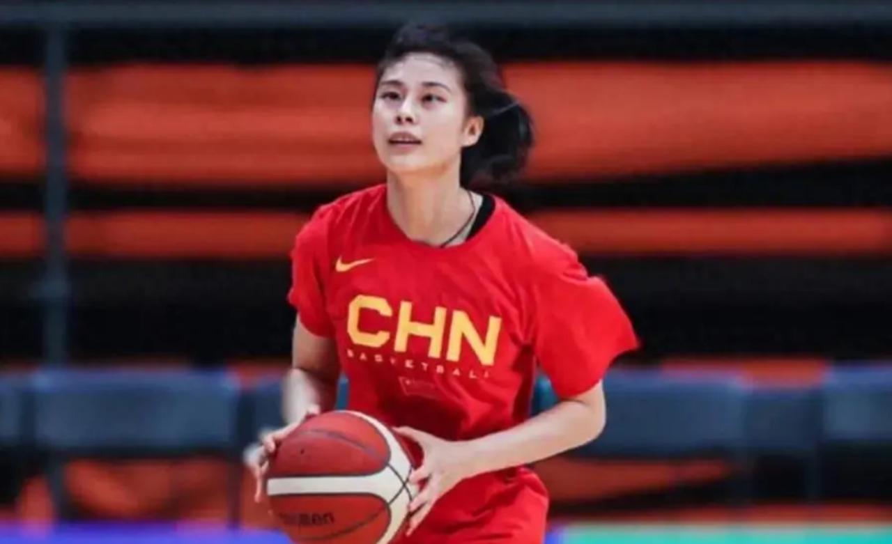 南苏丹女篮实力如何？中国女篮能否战胜她？
今晚中国女篮将迎战世预赛第三个对手，非