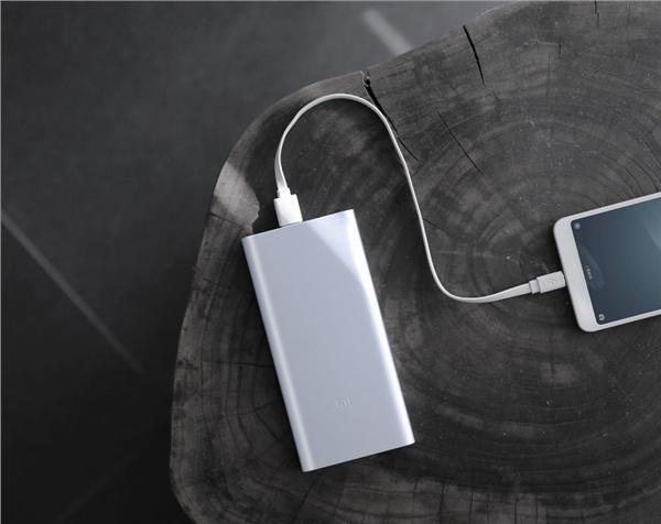 【澳大利亚将禁止机舱内使用充电宝：不会给予任何豁免！】据媒体报道，澳大利亚几家主