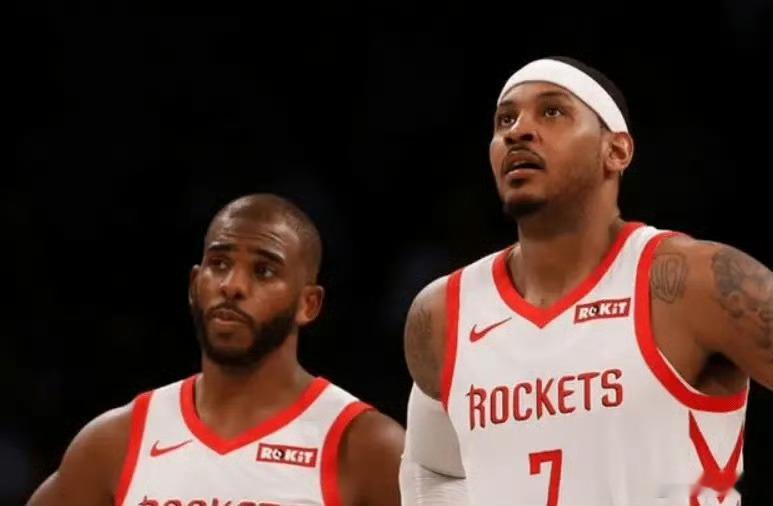 快船裁掉保罗 【本博独家分析】这已经不是第一个75大和哈登同队突然被送走了，同样