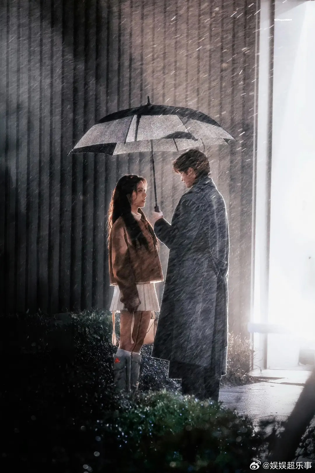 第二张光影好高级，周飞剧里是这种早出圈了 