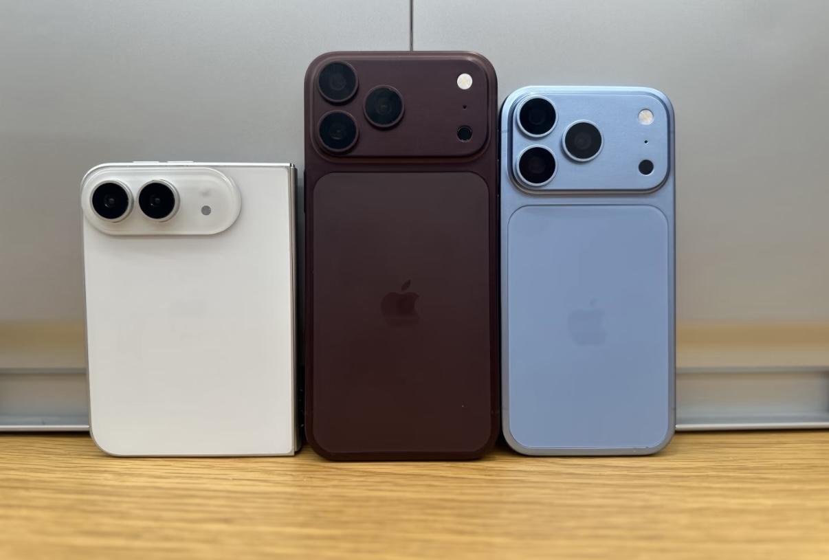 9月接下来要发布的新手机，有你们关注的吗？[吐舌]

iPhone 18 Pro