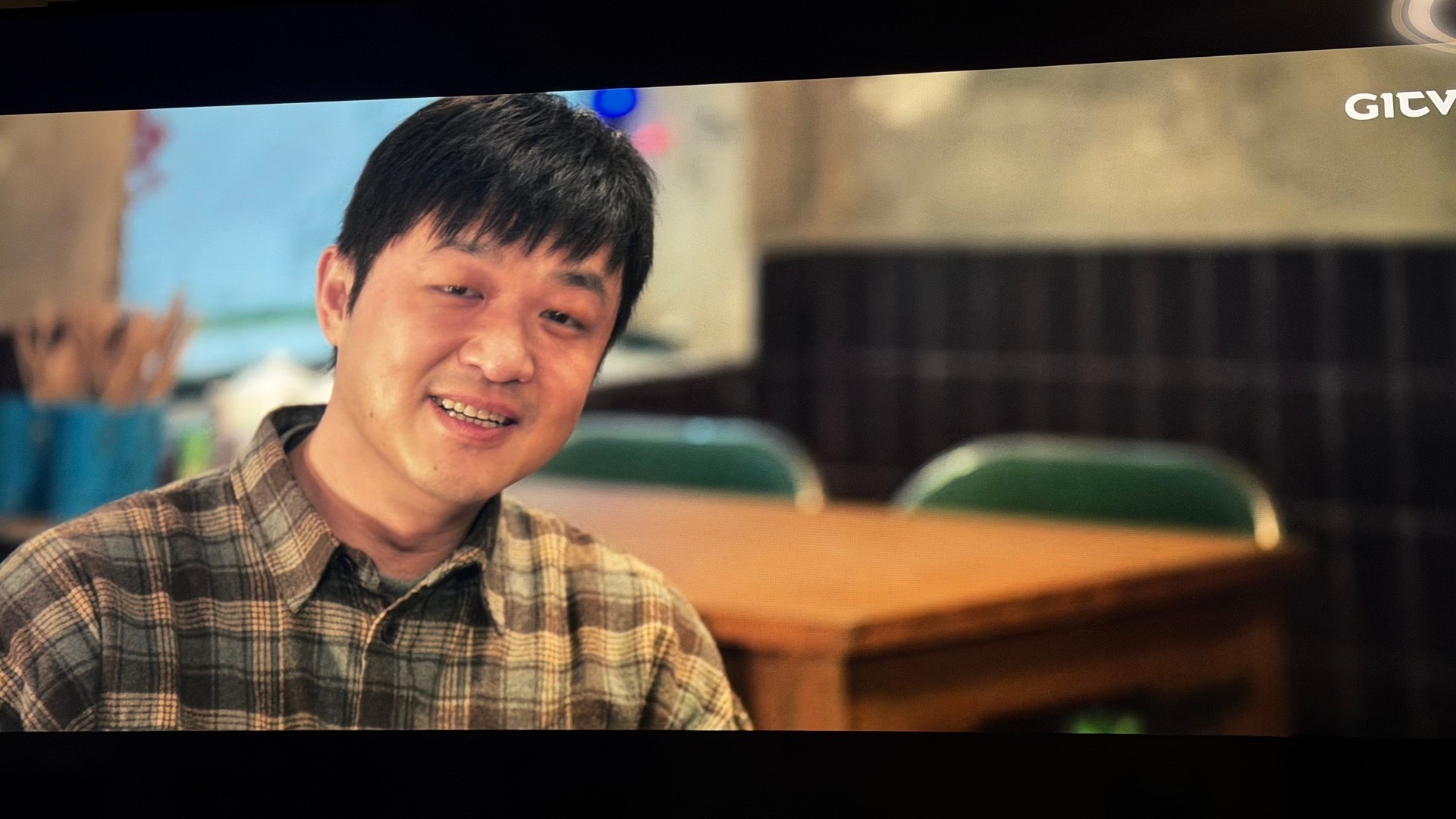 为啥包贝尔和乔杉都在演刑满释放人员还搭班一起演 