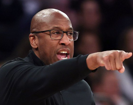 美记：尼克斯一些球员并没有完全接受团队高于个人的理念