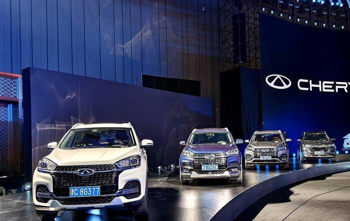 9万多，买一颗8155芯片[呲牙]哦对了，还送你一台将近4米8的大五座SUV。我