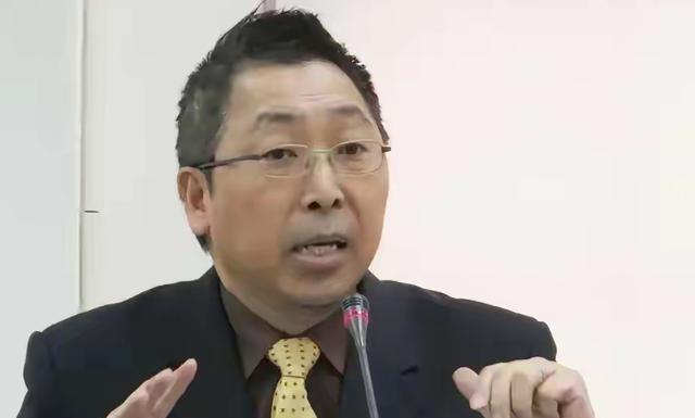 台湾名嘴唐湘龙说：无论中国大陆的军事，经济，科技，多么发达，现在在世界上已经是数