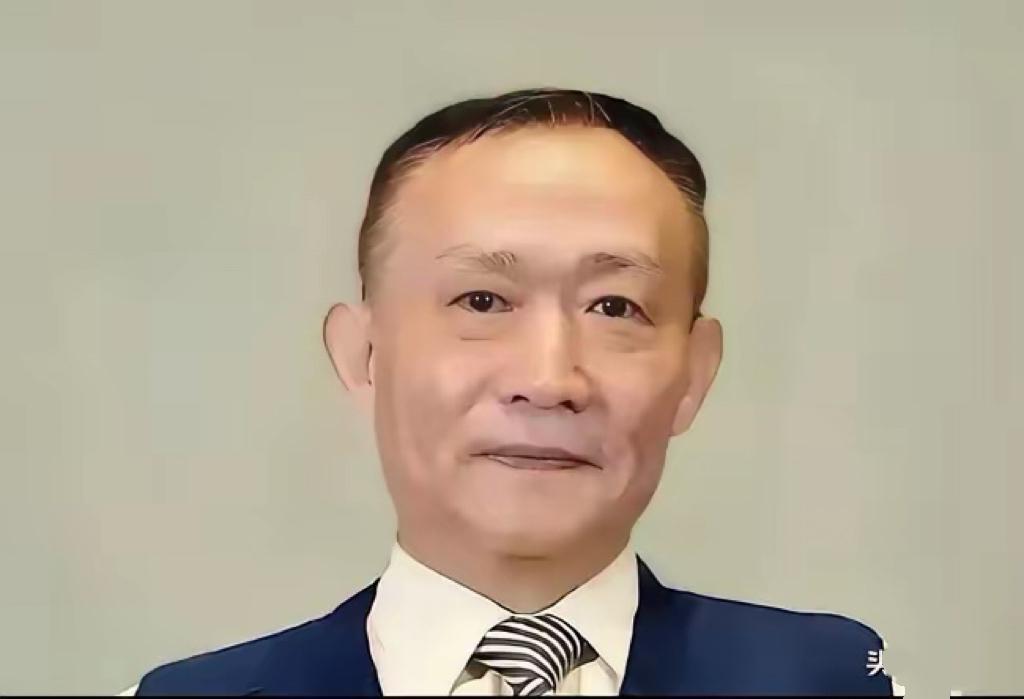 卢麒元这回是真捅了马蜂窝。

卢麒元1月6日的发言，值得所有人深刻反思。发言中，