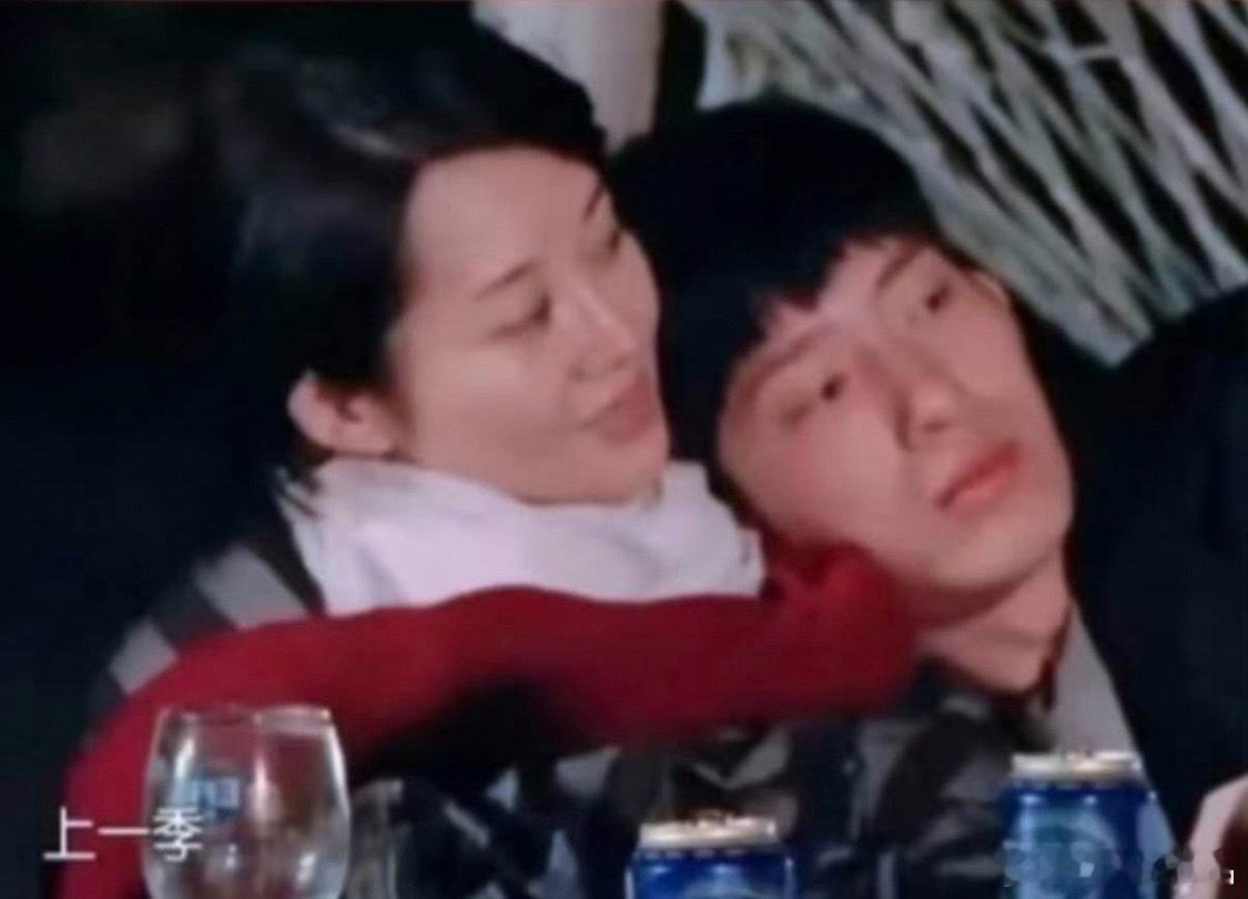 井柏然被怀疑不是直男是有原因的，和异性相处完全没有边界感——杨颖、许晴、马丽等人