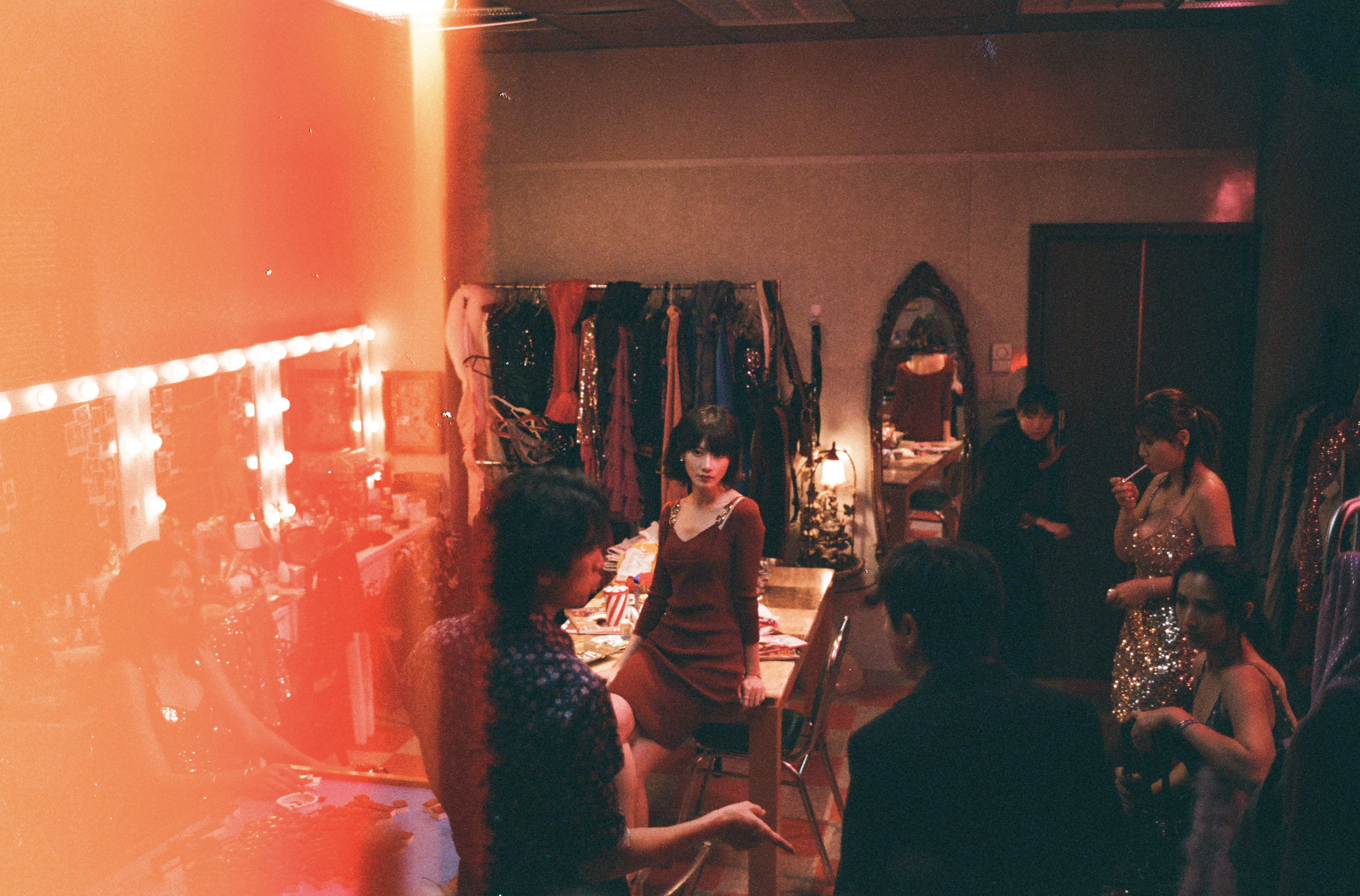 《夜王》成本不算大，看现在的票房走势，基本已经进入盈利时段了。这部片娱乐性那么强