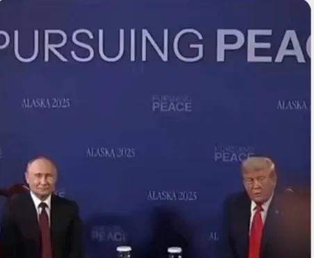 普京与特朗普终会面了，这两个恨不得对方赶紧完蛋的大国首脑在尴尬中见了面。普京知道