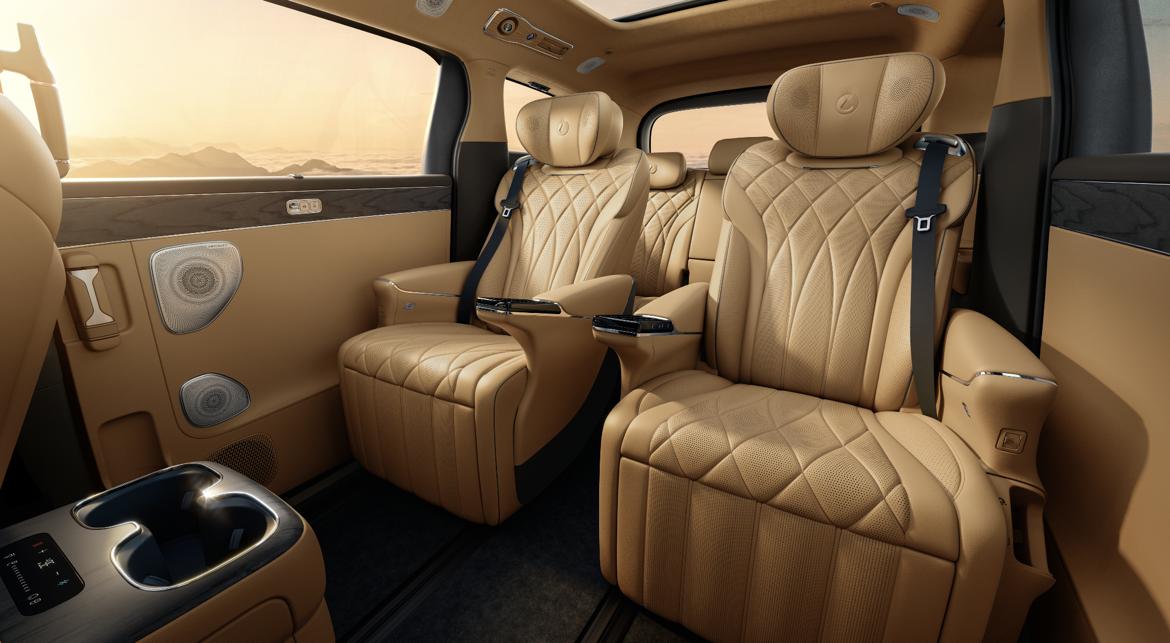 看到第二代腾势D9开始预售了，38.98万元起。之前总觉得MPV离日常有点远，但